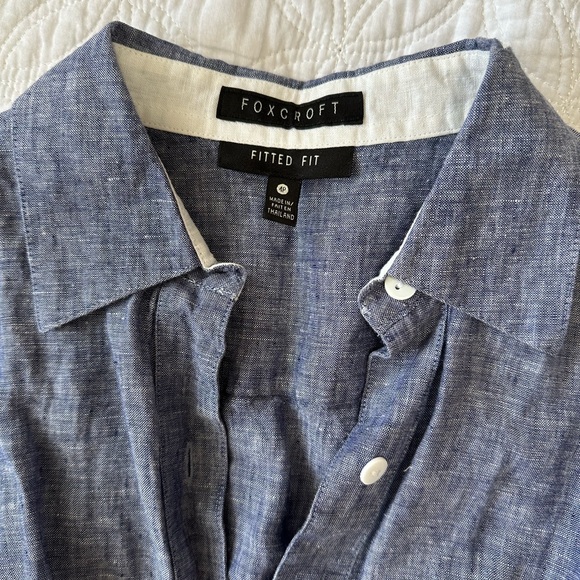 Foxcroft Fitted Fit Button Blouse 🦊 - Picture 3 of 3